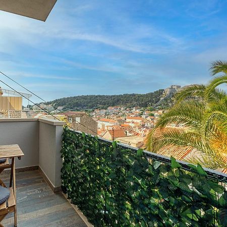 Villa Capitis In The Center- Exclusive Apartment Hvar Town Zewnętrze zdjęcie