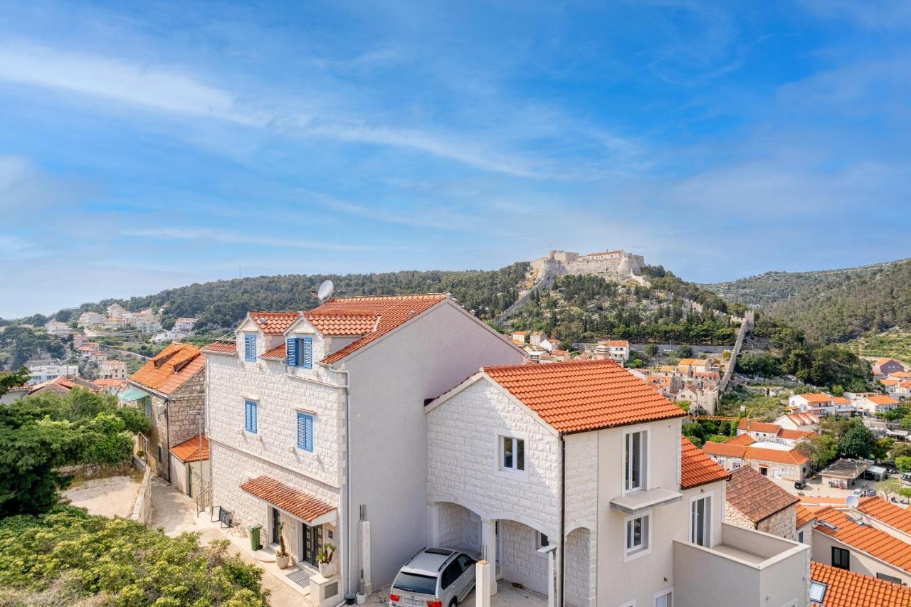 Villa Capitis In The Center- Exclusive Apartment Hvar Town Zewnętrze zdjęcie